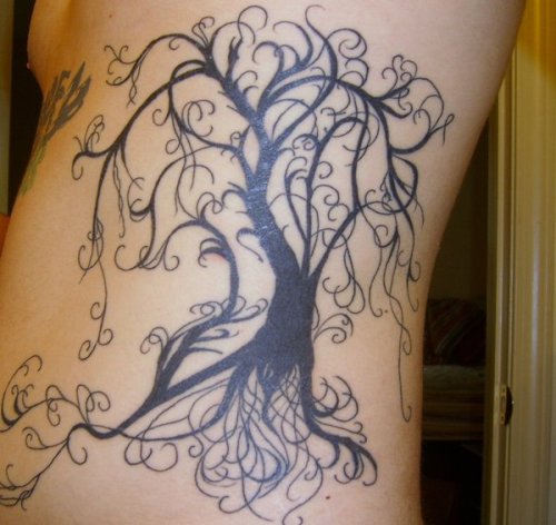 25种最有意义的树纹身设计