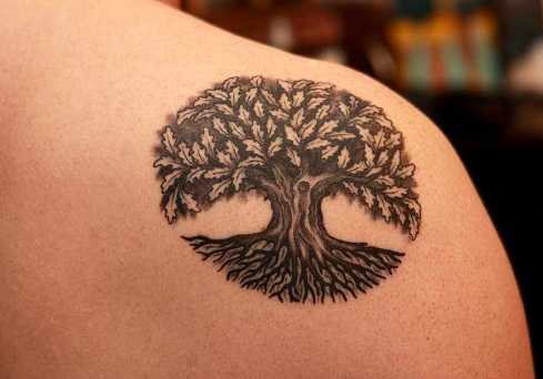 25种最有意义的树纹身设计